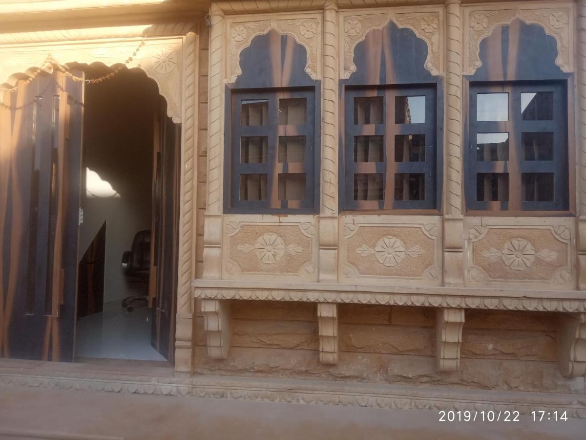 Готель Aapni Haveli Джайсалмер Екстер'єр фото